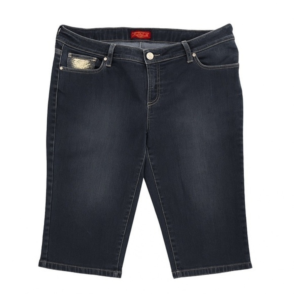 Same one Women’s size 16 denim capri jeans dark wash embroidered pockets stretch